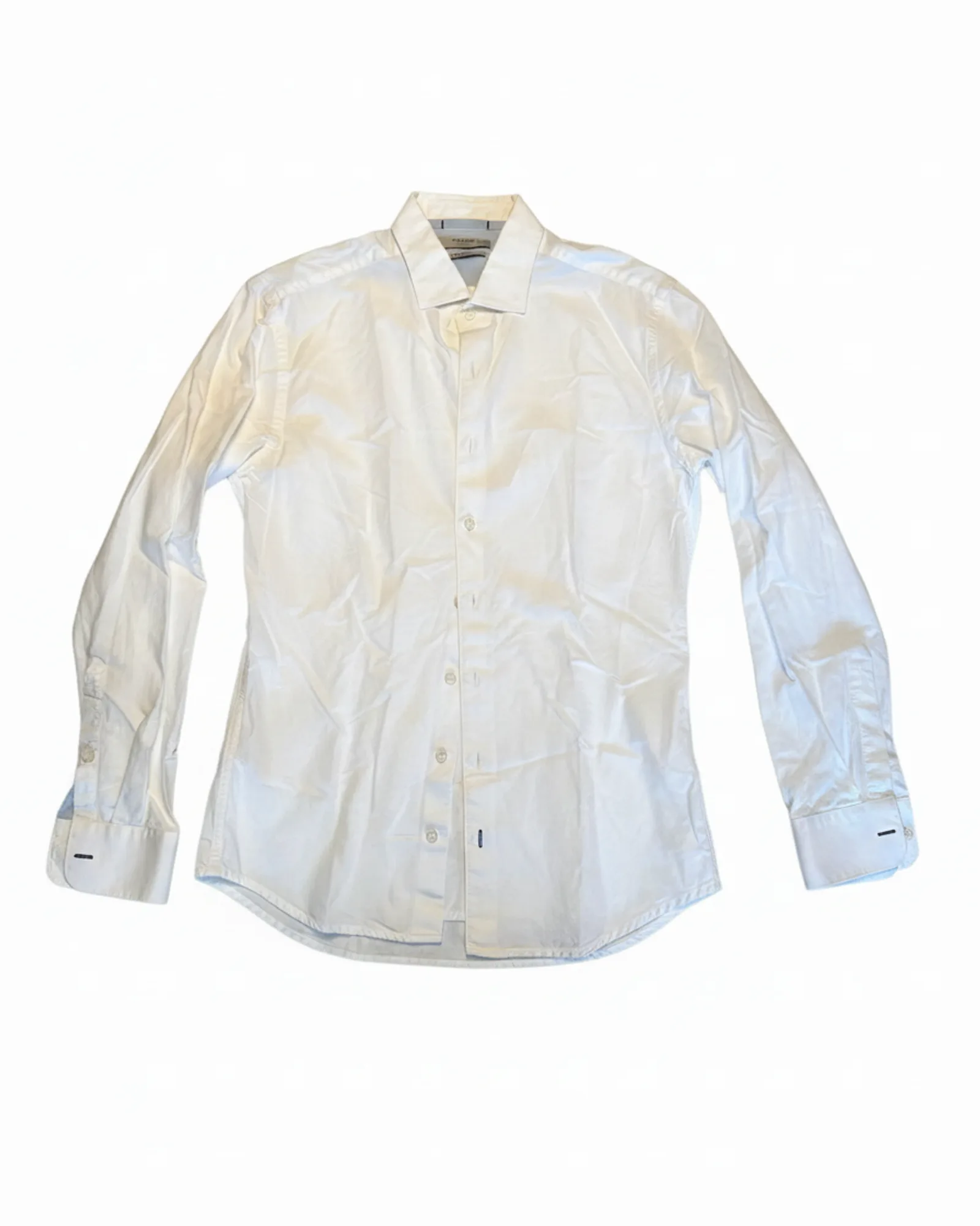 Unbranded חולצה לבנה, מבט קדמי