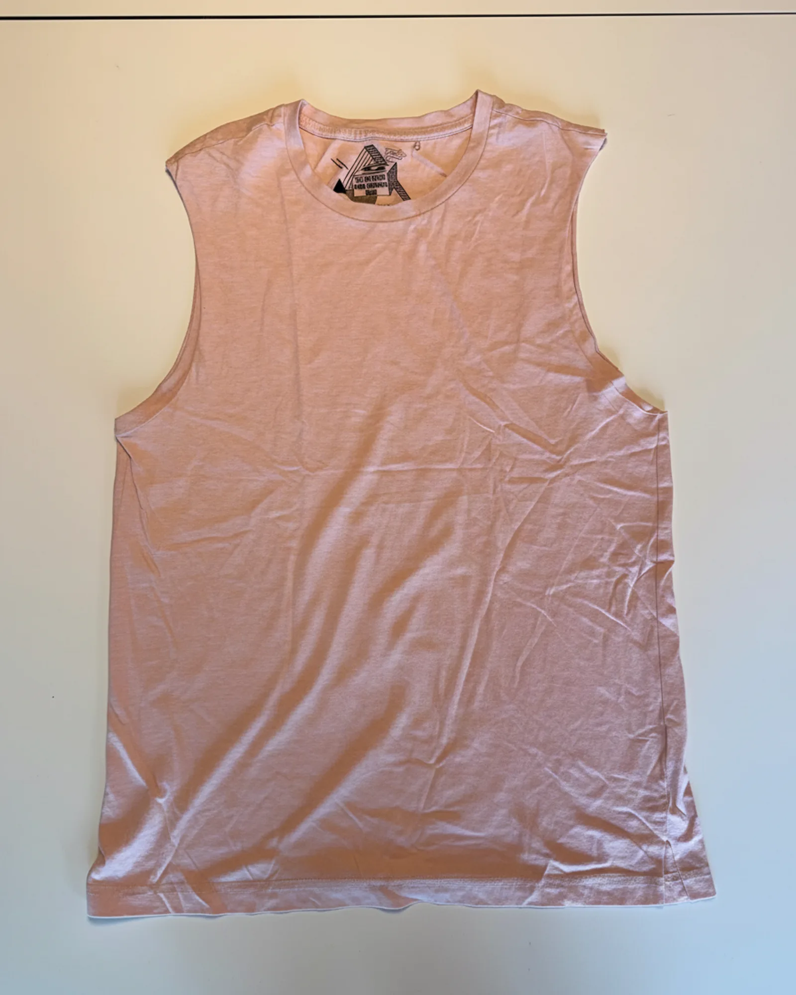 Unbranded גופייה, קורל מאובק, מבט קדמי